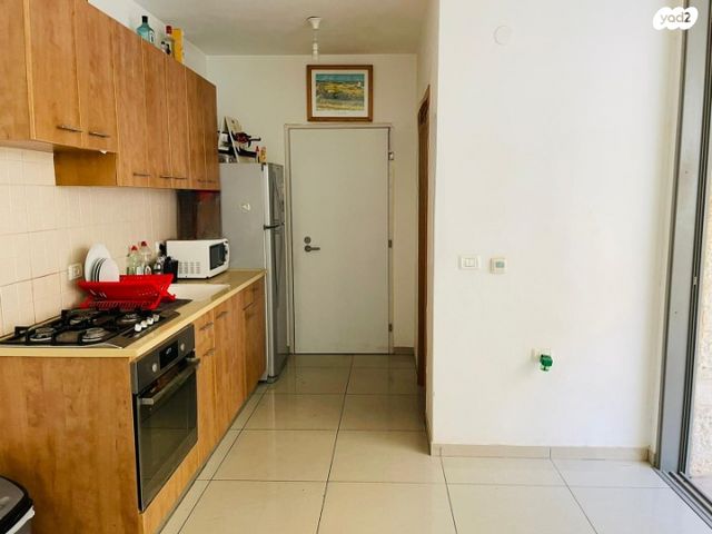 דירה, אליהו מני, מקור ברוך, ירושלים