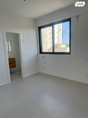 דירה, גוש עציון, יד אליהו, תל אביב יפו