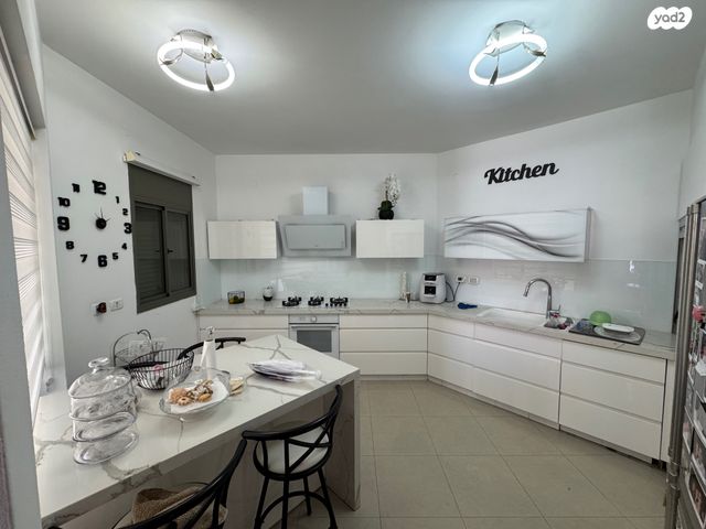 דירה, אנדה עמיר, נאות הרצל, נתניה