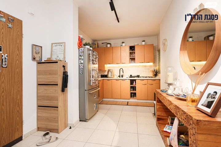 דירת גן, שדרות עמק איילון, טללים, שוהם