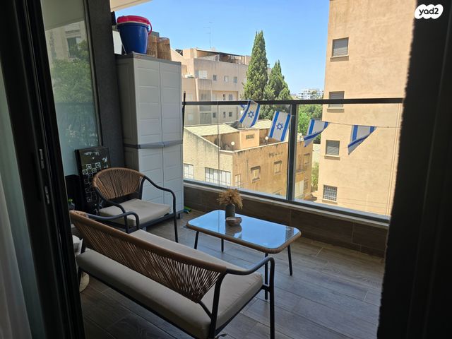 דירה, עלומים, רמת גן