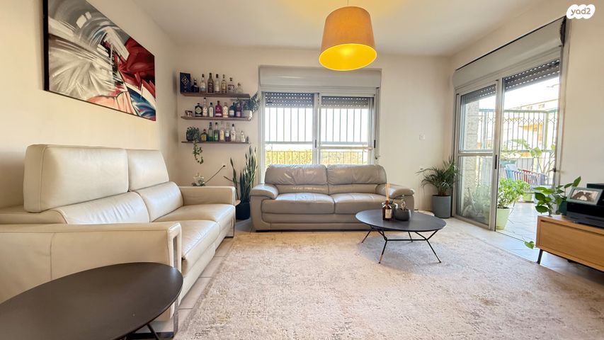 ד"ר יהודה פרח 9