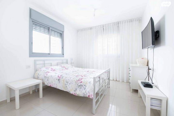 דירה, אודם, צמרות המושבה, באר יעקב