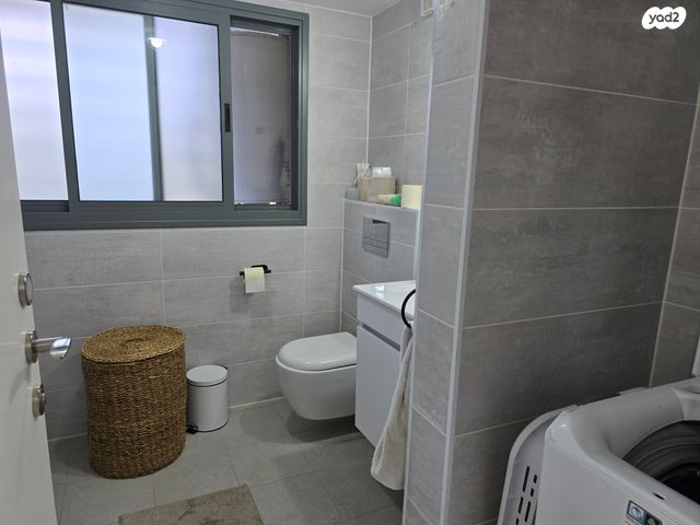 דירה, עלומים, רמת גן