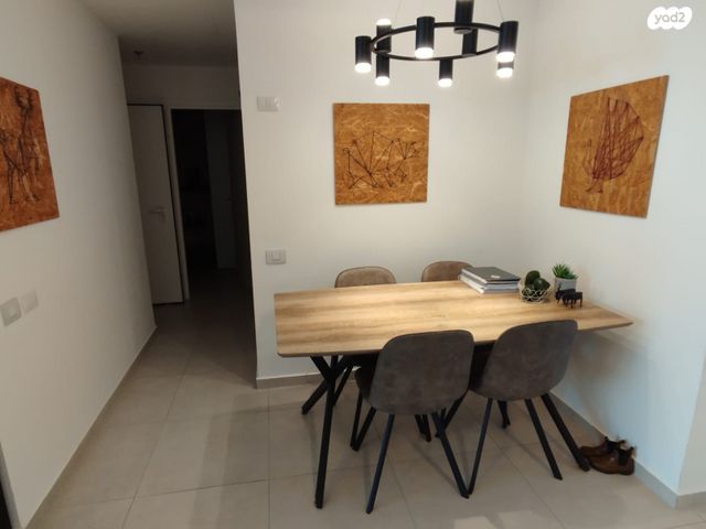 דירה, דרך מנחם בגין 158, מונטיפיורי, הרכבת, תל אביב יפו