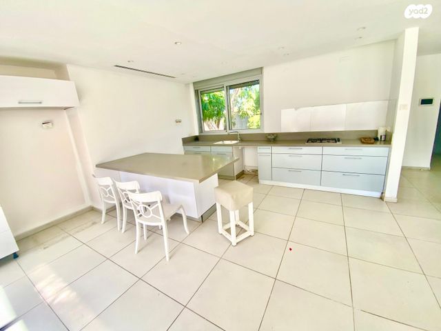 בית פרטי/ קוטג', רמות השבים