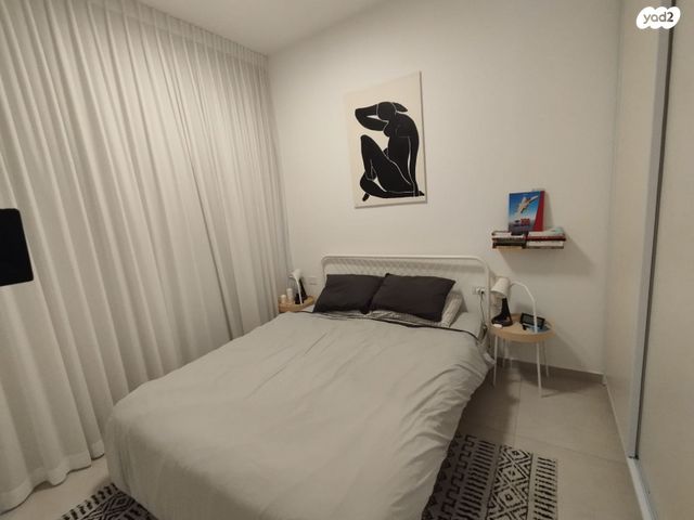 דירה, דרך מנחם בגין 158, מונטיפיורי, הרכבת, תל אביב יפו