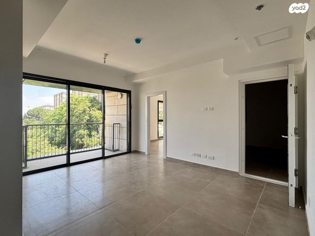 דירה, גולומב 23, קרית היובל, ירושלים