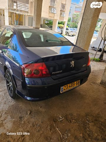 פיג'ו 407