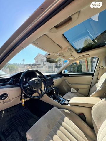 סופרב Exclusive אוט׳ בנזין 4 דל 1.8 (180 כ״ס)