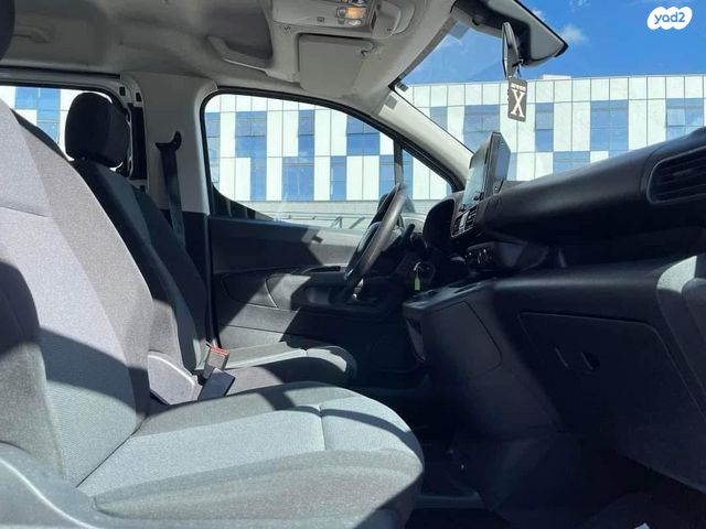 טויוטה פרואייס סיטי