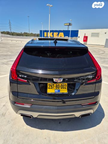 קאדילק XT4