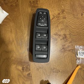 feedItemObj.data.row_1