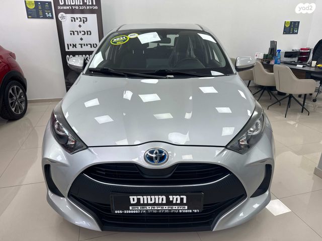 מודעת רכב טויוטה יאריס