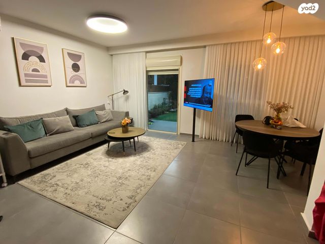 דירת גן, ישראל פולי פוליאקוב 11, קרית האמנים, מצליח, רמלה