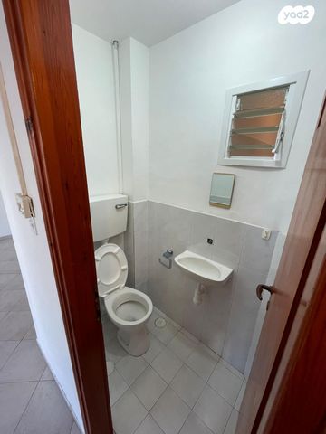 דירה, הדקלים 84, מרכז פרדס חנה, פרדס חנה כרכור