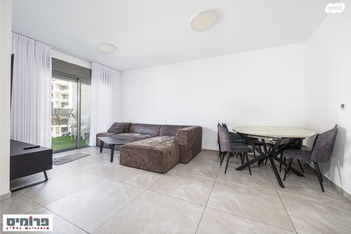 דירה, אהרון רבינוביץ', קרית היובל, ירושלים