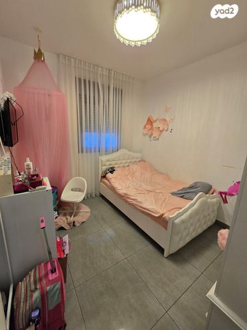 דירה, שושנה דמארי, קרית האמנים, מצליח, רמלה