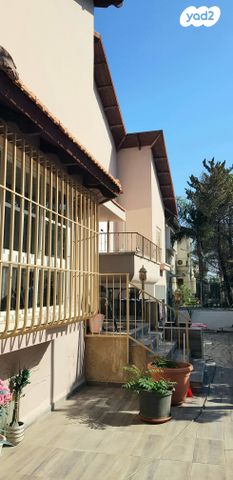 בית פרטי/ קוטג', שלמה פומבורובסקי, רביבים, גני ראשון, ראשון לציון