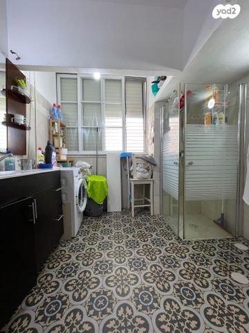 דירה, הרב יצחק הלוי, גרין ועם, חולון