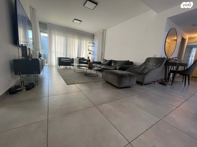 דירה, פרופ' יובל נאמן, תכנית ל', למד, תל אביב יפו