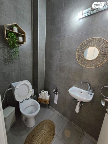 דירה, שושנה דמארי, קרית האמנים, מצליח, רמלה