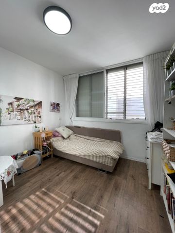 דירה, הרב יצחק הלוי, גרין ועם, חולון