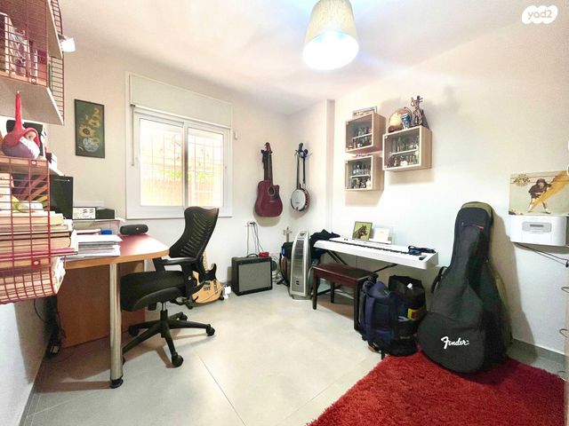 דירת גן, חיים לסקוב, פסגת זאב, ירושלים