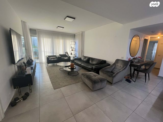 דירה, פרופ' יובל נאמן, תכנית ל', למד, תל אביב יפו