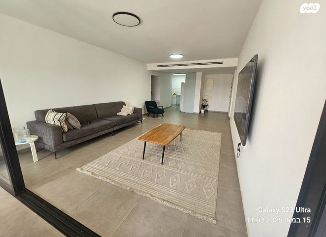 דירה, בית דגן