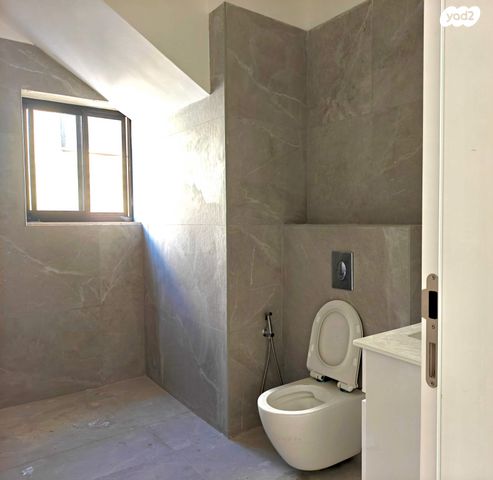 בית פרטי/ קוטג', רובע 10 חן, קצרין