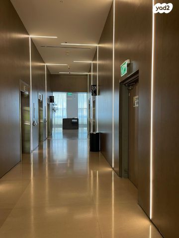 משרדים, אריאל שרון, סיטי, גבעתיים