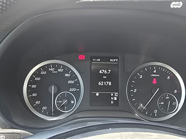 מודעת רכב מרצדס-בנץ ויטו