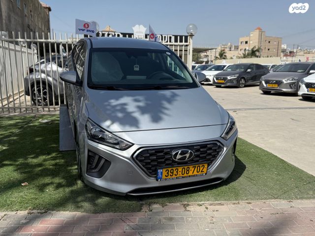 יונדאי איוניק