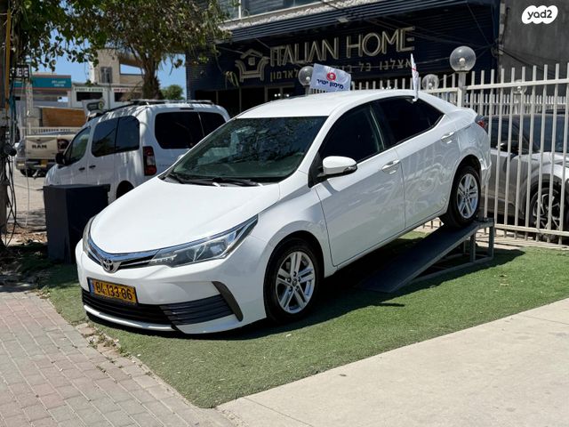 מודעת רכב טויוטה קורולה