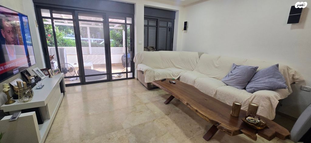 טשרניחובסקי 