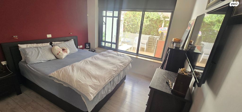 דירת גן, טשרניחובסקי, כרמל צרפתי, חיפה