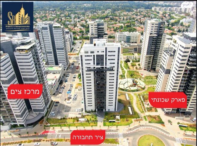 דירה, מתחם מרכזי, גני תקווה