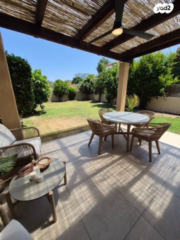 בית פרטי/ קוטג', רוטשילד, קדימה צורן