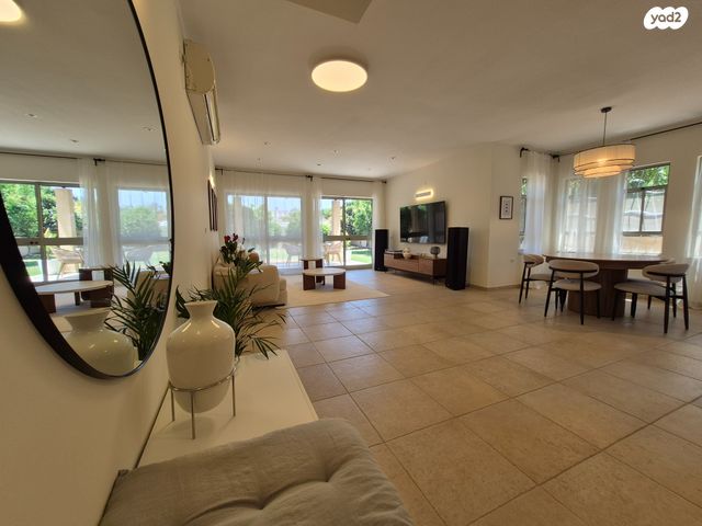 בית פרטי/ קוטג', רוטשילד, קדימה צורן