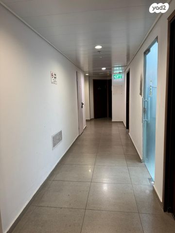 משרדים, דרך מנחם בגין 48, מונטיפיורי, הרכבת, תל אביב יפו