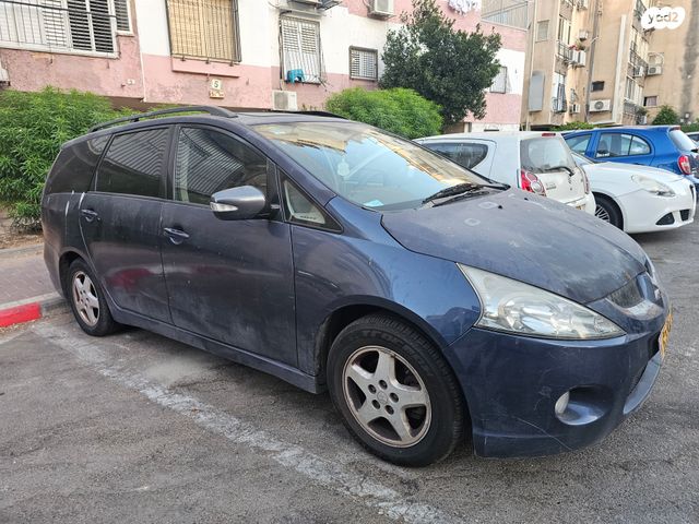 מודעת רכב מיצובישי גרנדיס