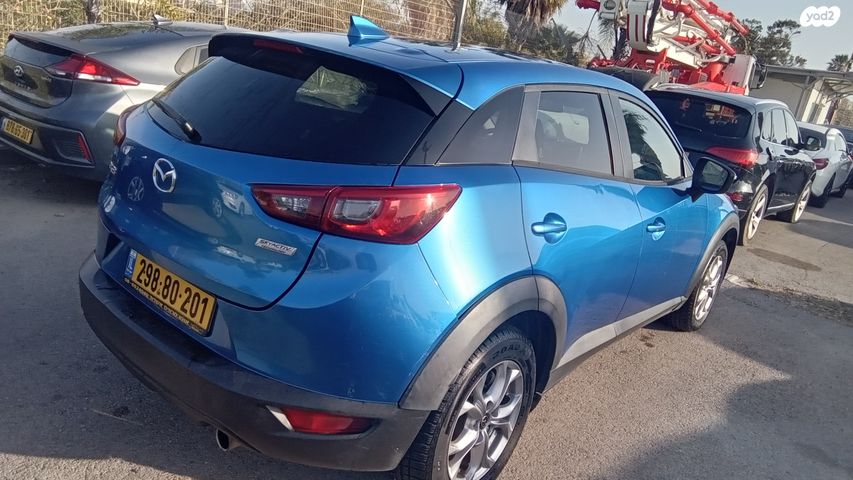 מודעת רכב מאזדה CX-3 2