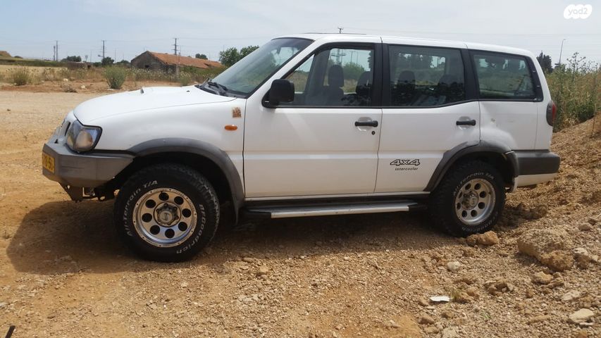 ניסאן טראנו