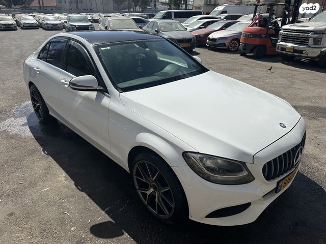 מודעת רכב מרצדס-בנץ C-class