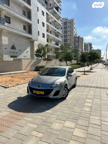 מודעת רכב מאזדה 3