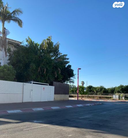 הגולן 75