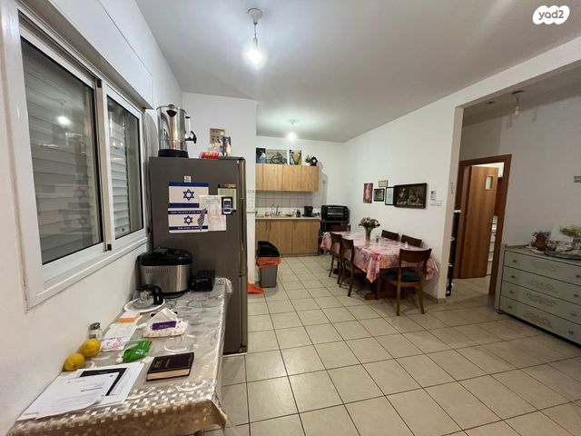 בית פרטי/ קוטג', קרית נאמנה 12, בני דקלים, בני דקלים