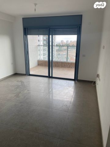 דירה, משה לוי 31, נאות שמיר, רמלה