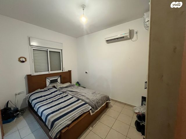 בית פרטי/ קוטג', קרית נאמנה 12, בני דקלים, בני דקלים